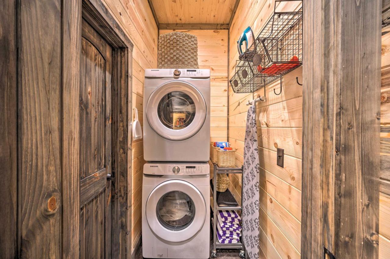 Luxury Cabin In The Woods With Hot Tub And Yard Games! Broken Bow Luaran gambar