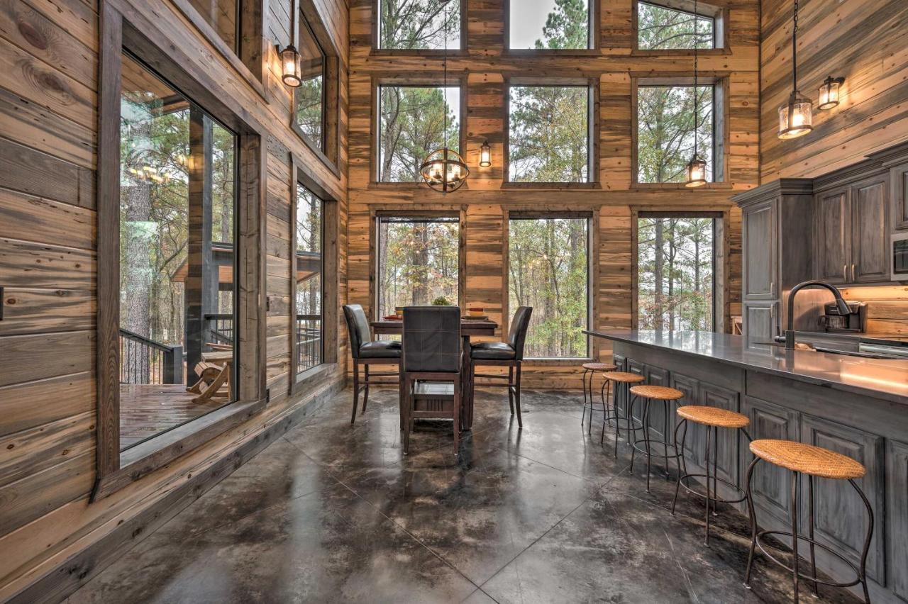 Luxury Cabin In The Woods With Hot Tub And Yard Games! Broken Bow Luaran gambar