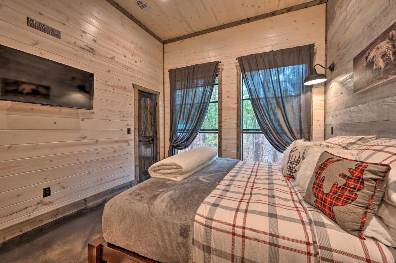 Luxury Cabin In The Woods With Hot Tub And Yard Games! Broken Bow Luaran gambar