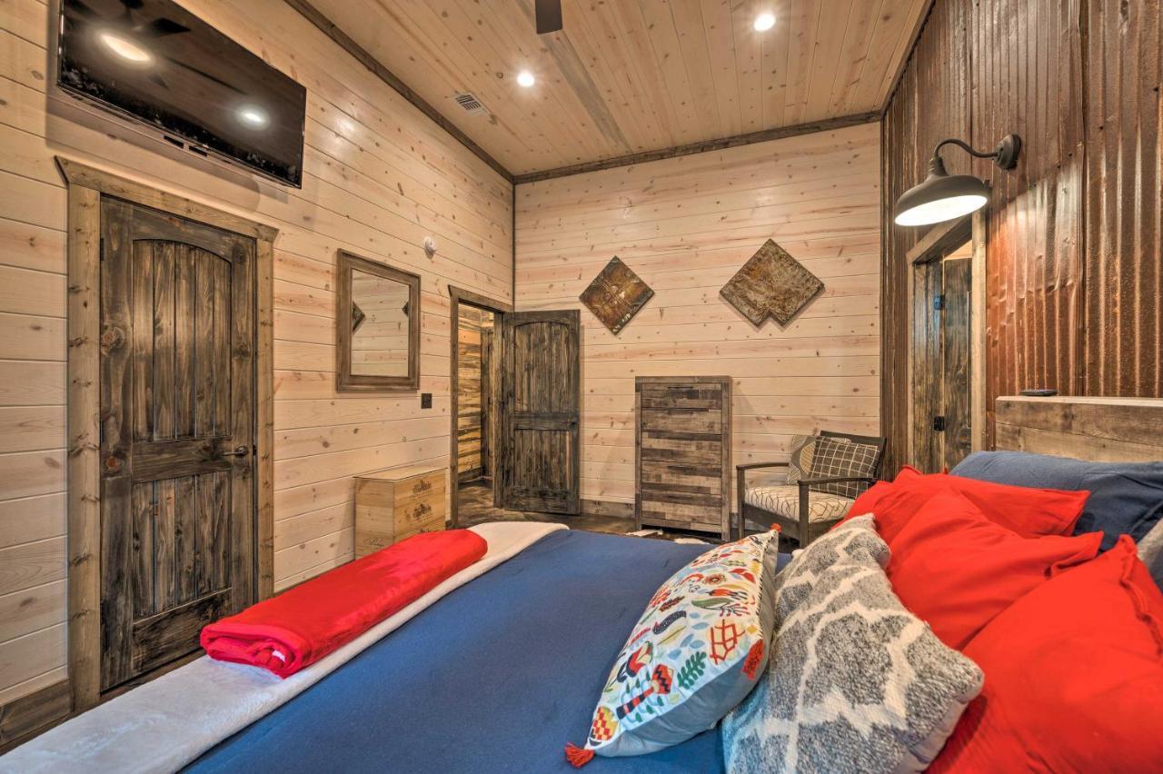 Luxury Cabin In The Woods With Hot Tub And Yard Games! Broken Bow Luaran gambar