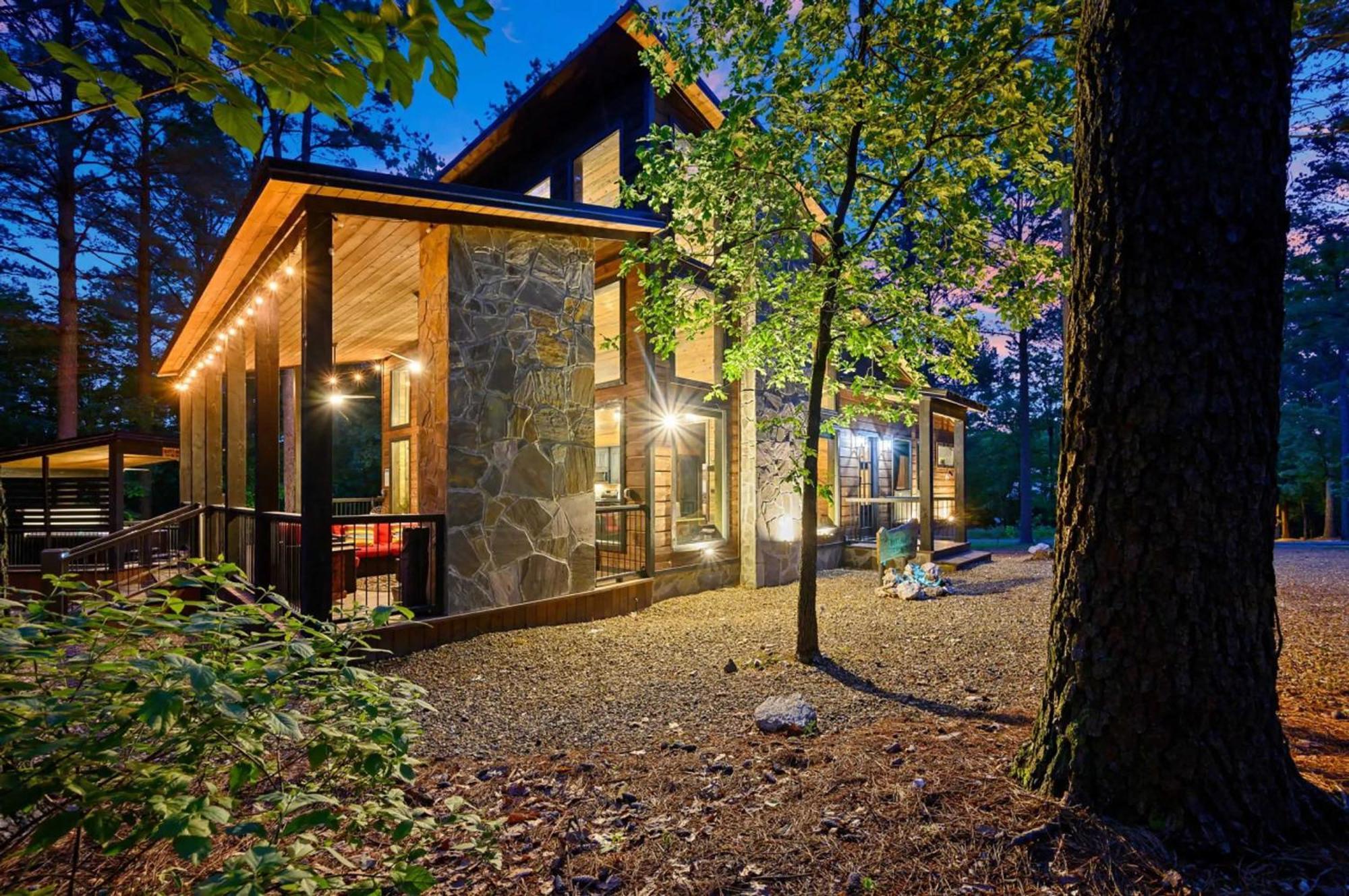 Luxury Cabin In The Woods With Hot Tub And Yard Games! Broken Bow Luaran gambar