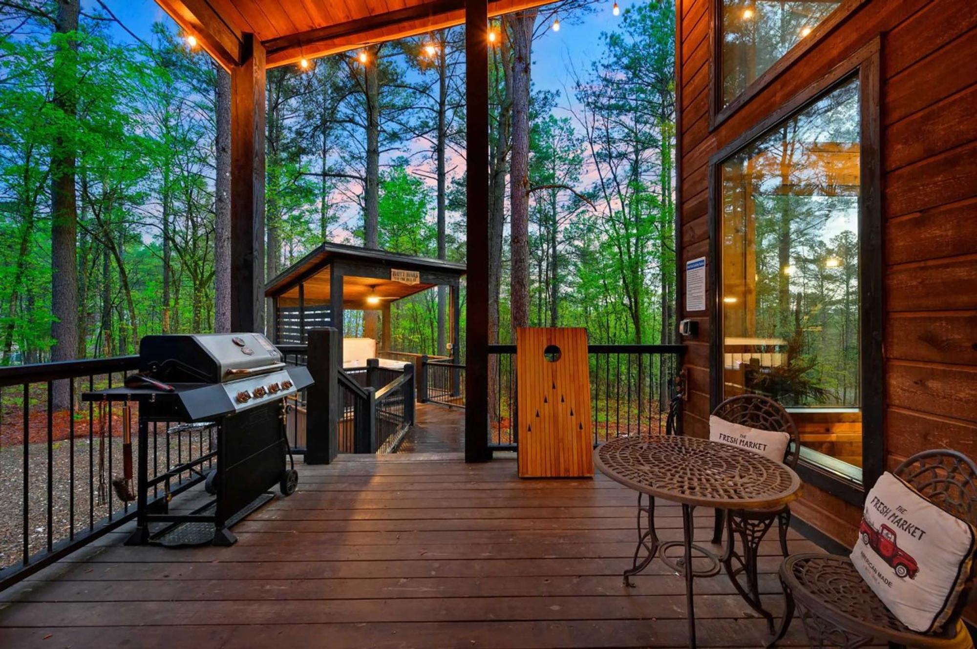Luxury Cabin In The Woods With Hot Tub And Yard Games! Broken Bow Luaran gambar